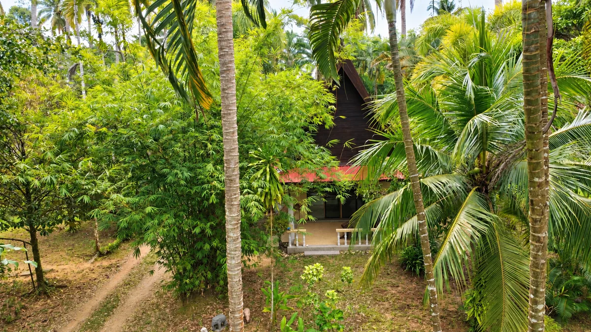 Garten der Lake View Bungalows
